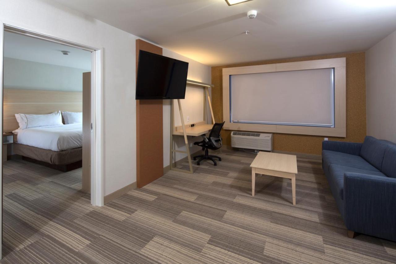 Holiday Inn Express Rochester Hills By Ihg Buitenkant foto