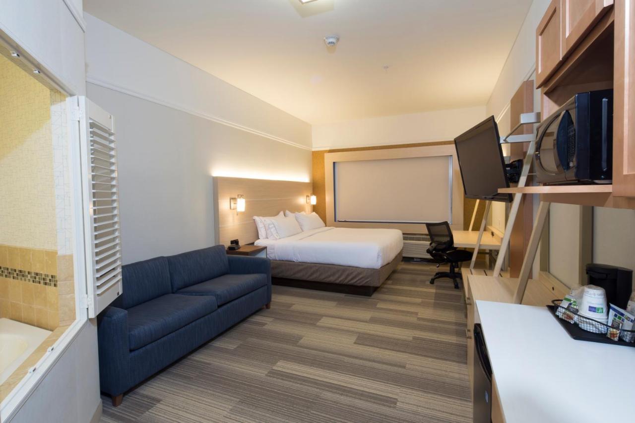 Holiday Inn Express Rochester Hills By Ihg Buitenkant foto
